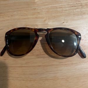 Persol Steven McQueen 714SM Polarized limited edition handmade in Italy.